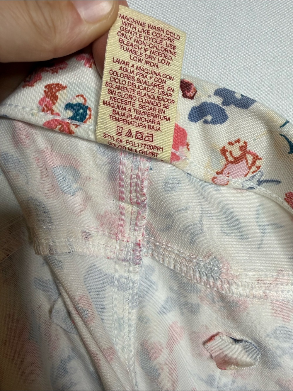 white skinny jeans from the brand Faded Glory XL A5 321 - Picture 4 of 4